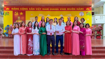 TỔ NGOẠI NGỮ - TIN HỌC - GIÁO DỤC KINH TẾ & PHÁP LUẬT - THIẾT BỊ - THƯ VIỆN